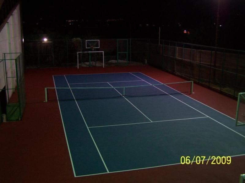 A tennis court built by Sarakbi Group
